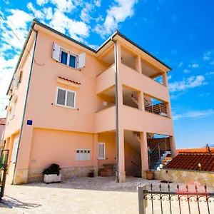 Zlatka Trogir