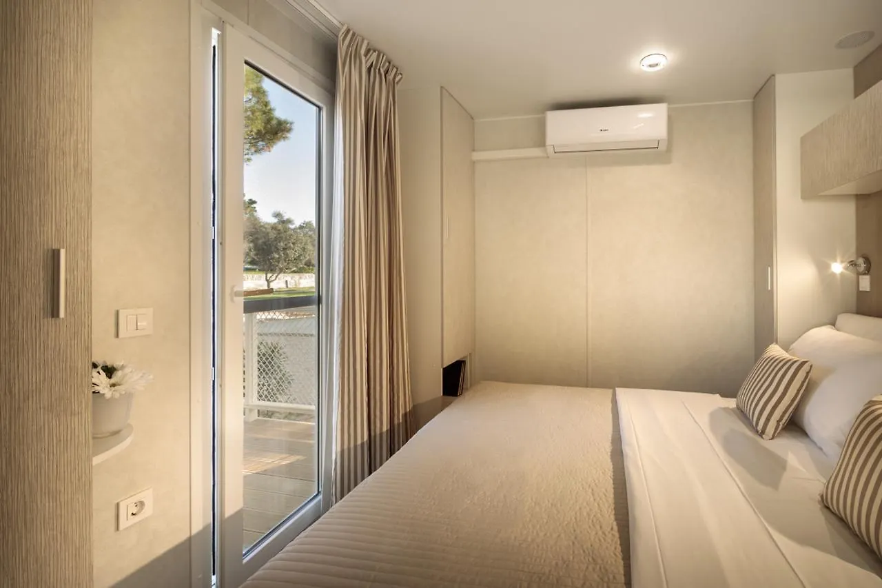 Valamar Camping Padova Banjol 4*,